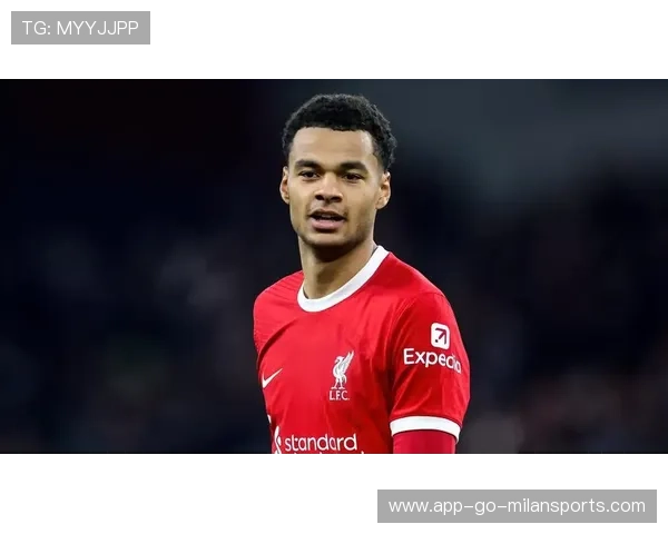 利物浦在训练中加入“无球跑位”志愿赛,鼓励创造空间 利物浦在训练中加入“无球跑位”志愿赛,鼓励创造空间