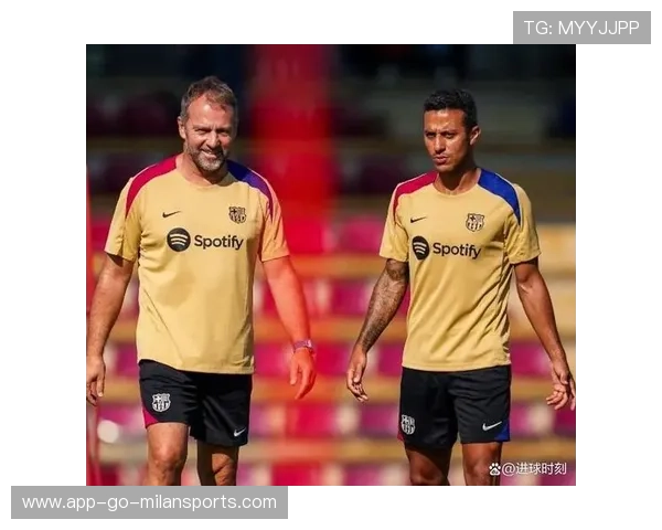 巴萨教练组讨论赛后调教细节，寻求突破