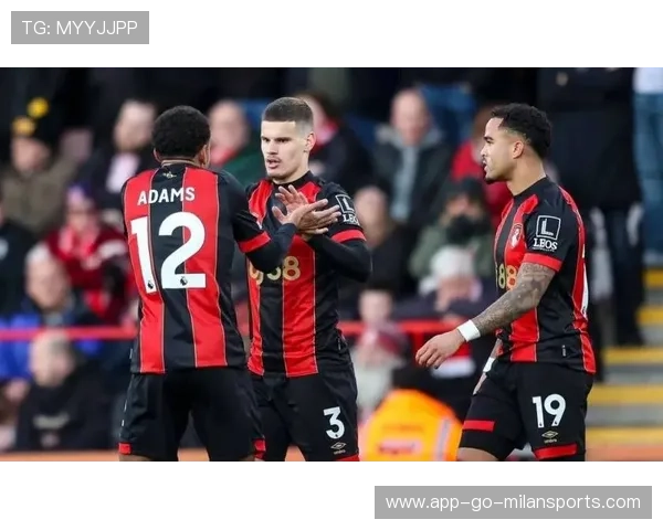 英超焦点大战：曼联逆转，夺冠希望再强！，英超集锦曼联