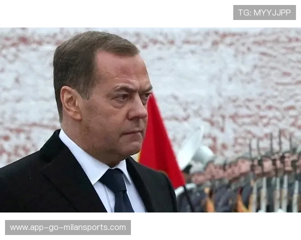 梅德韦杰夫稳居前列,硬地赛季势头强劲,梅德韦杰夫百度百科 梅德韦杰夫稳居前列,硬地赛季势头强劲,梅德韦杰夫百度百科